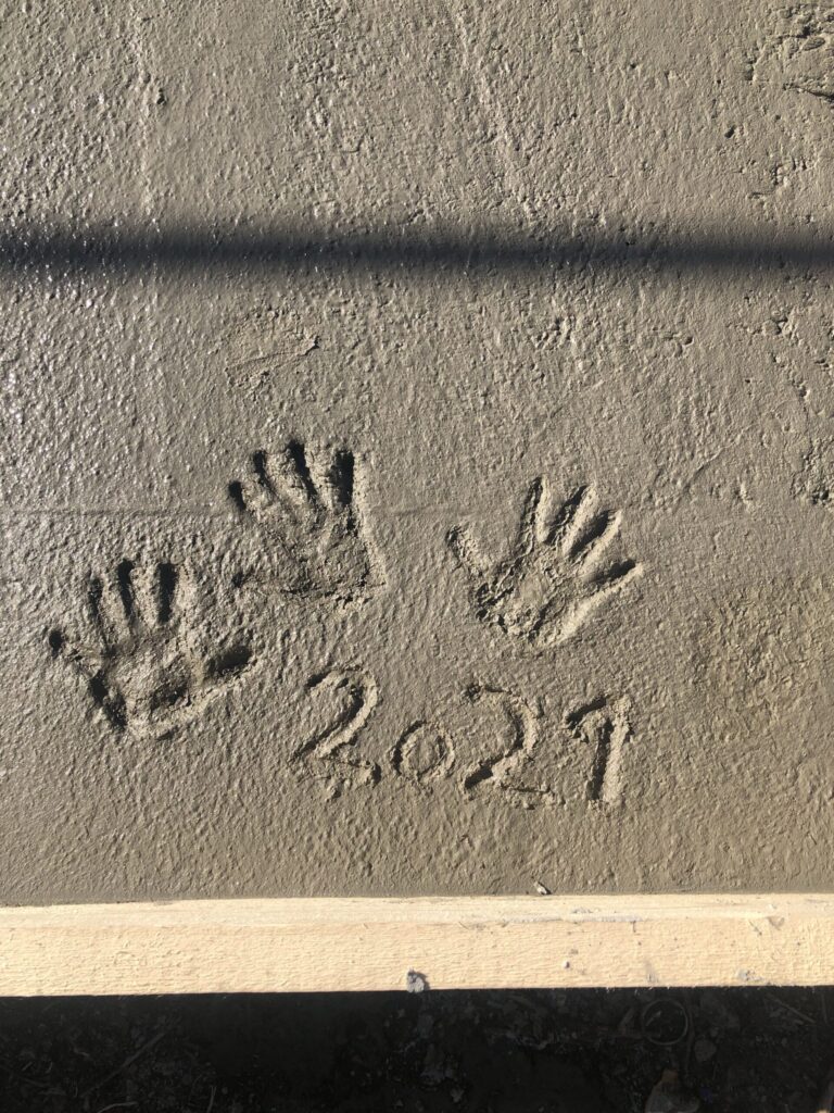 IMG_6979-scaled-1-768x1024