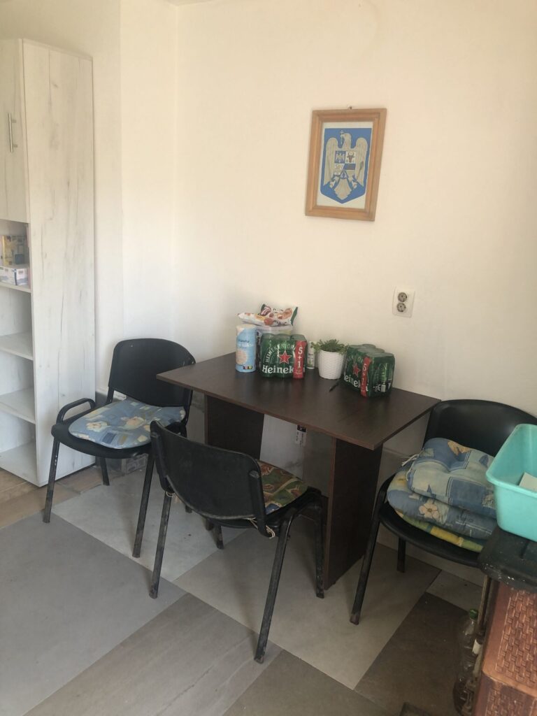 IMG_7141-scaled-1-768x1024